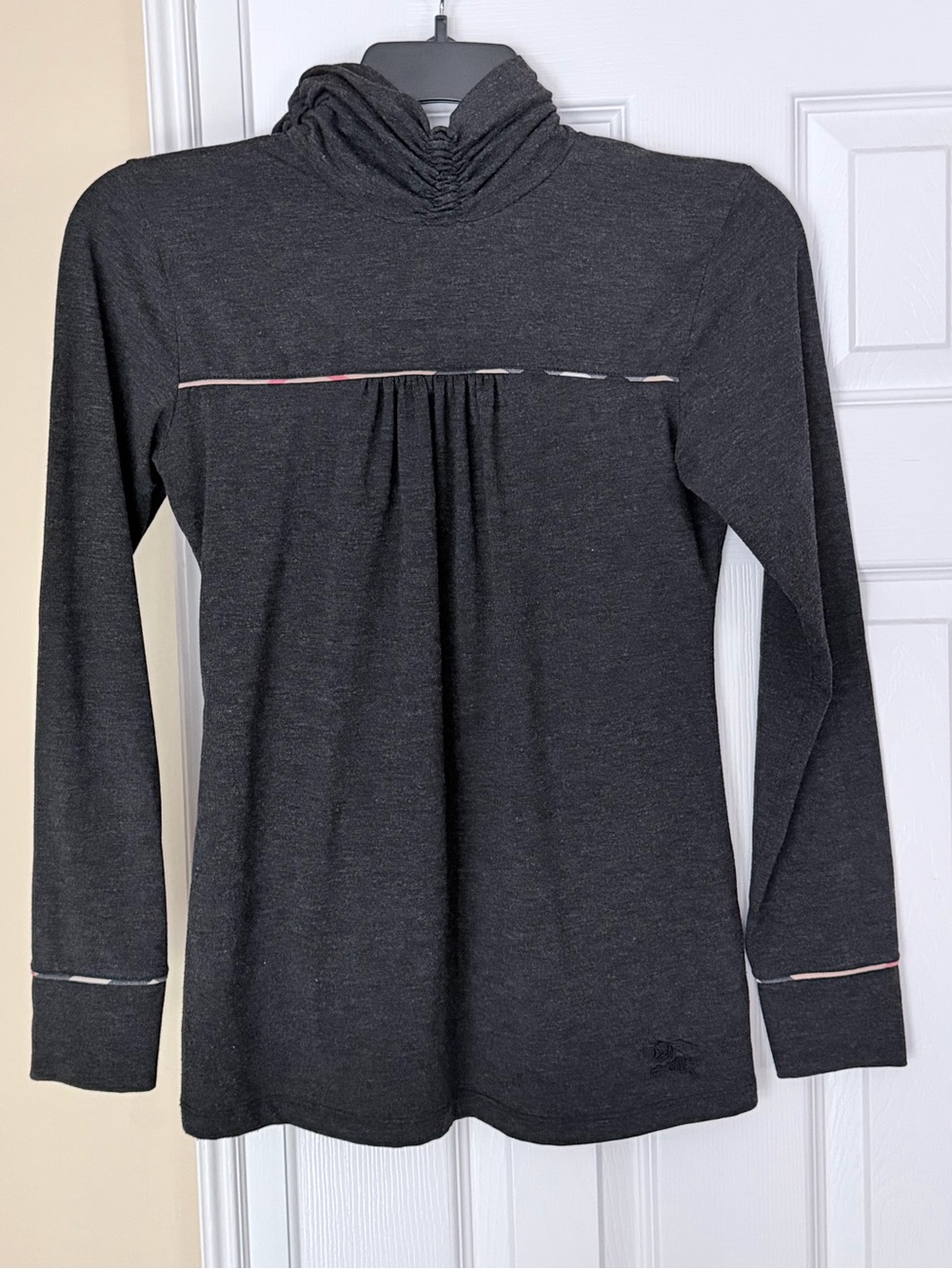 Burberry Brit Wool Blend Ruched Neck Long Sleeve Top Gray Size M